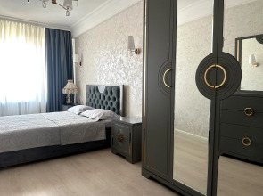 Апартаменты "Эленика" Двухкомнатные в Махачкале с видом на озеро