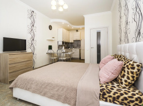 Апартаменты ApartGroup Repina 1/2, two-room