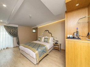 Mukarnas Taksim Hotel