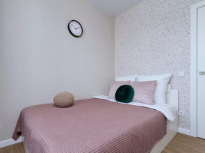 Квартира Улучшенная 2к с Тремя Кроватями