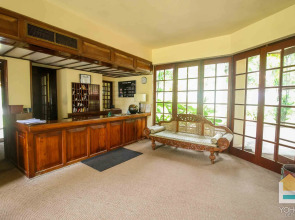 Отель Yoho Rivi Ras