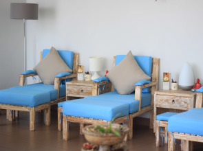 Отель Neo Denpasar