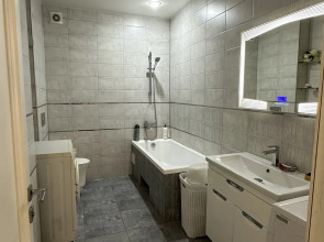 Квартира Двухкомнатная квартира на Дзусова