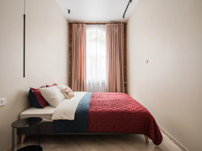 Квартира Трехкомнатная на Канале Грибоедова