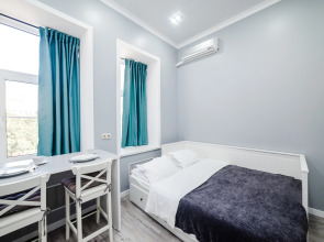 Narodnaya 14s1 (01) Apartments