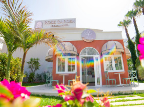 Rose Garden Premium Hotel