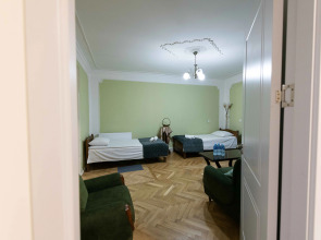Гостевой дом Anna's Guest House Gori
