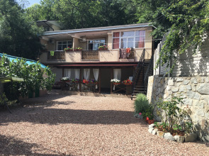 Gostevoy Dom Feeriya V Professorskom Ugolke	