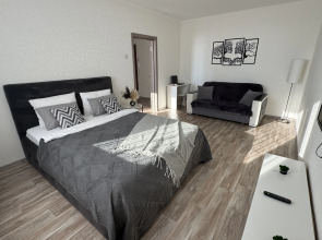 Апартаменты Ассорти на 12 Этаже с Потрясающим Видом на Реку Обь