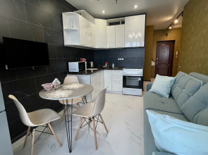 Апартаменты На Верхней Набережной