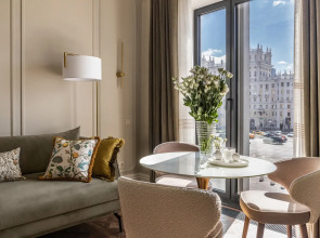 Квартира Moscow Deluxe Apartments Grand Residence SLAVA