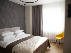 Апартаменты на Комарова