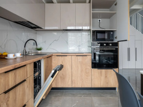 Двухуровневая квартира у реки. Кватро 3/3