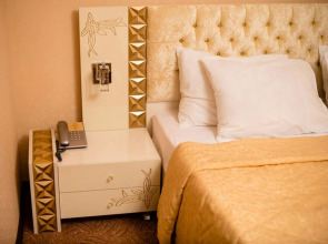 Отель Колизей