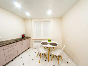 Апартаменты White