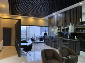 Continental Airport Hotel