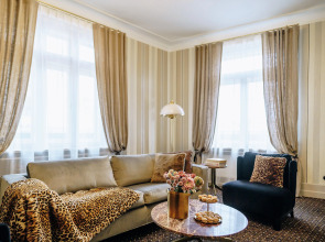 Отель H15 Francuski Hotel