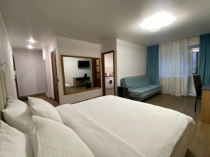 Квартира Делюкс с кухней на Сурикова 4