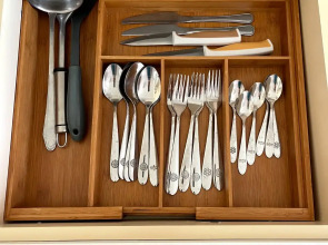 Квартира Евротрёшка Семейная с Видом на Лавру с Четырьмя Раздельными Кроватями