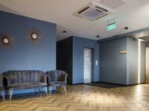 Отель Address Inn