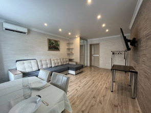 Апартаменты Unique Apart Сапфир  напротив Цирка и Променада 3 на Ленина 63