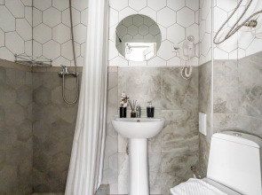 Апартаменты ДВА ГОРОДА на набережной Невы