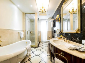 Отель Rixos Khadisha Shymkent