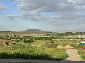 Евродвушка с видом на гору