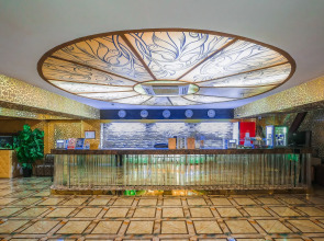 Отель Grand Opera