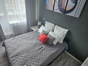 Квартира Теплый Берег Большая двухкомнатная квартира возле пляжа.