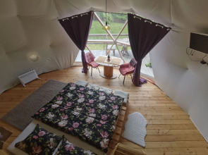 Глэмпинг МЕДОВЕЕВКА LIFE