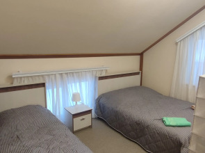 Частный дом Снежок на Строителей