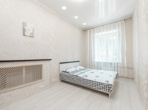 Новые апартаменты в центре на площади Победы