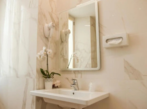 Отель Palladium Palace