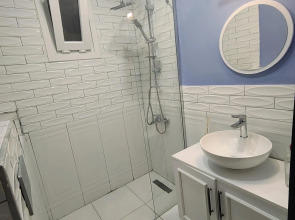 Apartments 2BR balcony house near Hilton bosphorus hotel