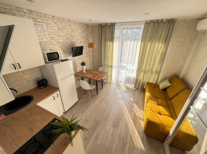 Квартира с мансардой в 100м от моря