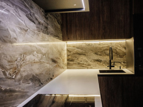 Апартаменты The Regal