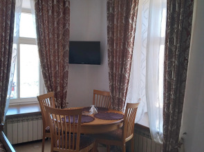 Апартаменты на Набережной 8