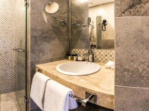 Golden Tulip Borjomi