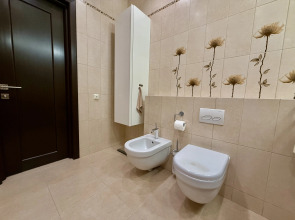 Квартира Волжский бриз Видовая 3-х комнатная на набережной в центре города