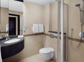 Holiday Inn Express Dubai Jumeirah an IHG Hotel