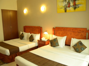 Отель Nejoum Al Emarate