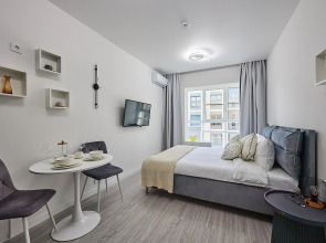 Апартаменты в комплексе с бассейном набегу Финского залива