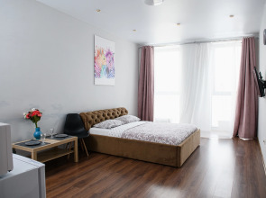 Апартаменты на Верхнеторговой 4