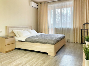 Апартаменты КвартАп на Романтиков 9