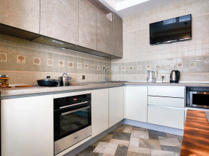 Апартаменты Loft Delux on Maslenikova 78