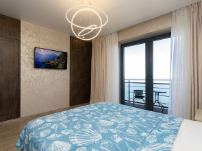 Квартира с Видом на Море