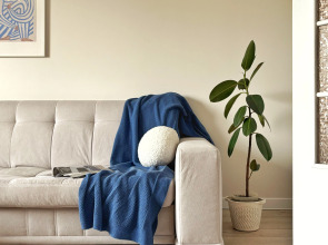 Квартира на Тополиной аллее с просторной кухней