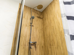 Апартаменты в Нoвоpоccийcкe c Дизaйнерcким Рeмoнтoм