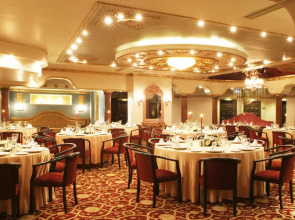 Отель Almira Thermal Spa & Convention Center